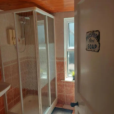 Black Toms Tavern 3* Tinahely